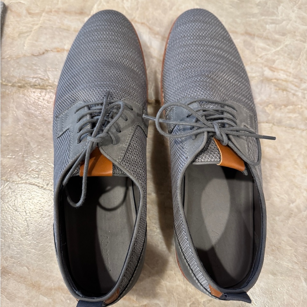 Men’s Dress Shoes, size 11.5